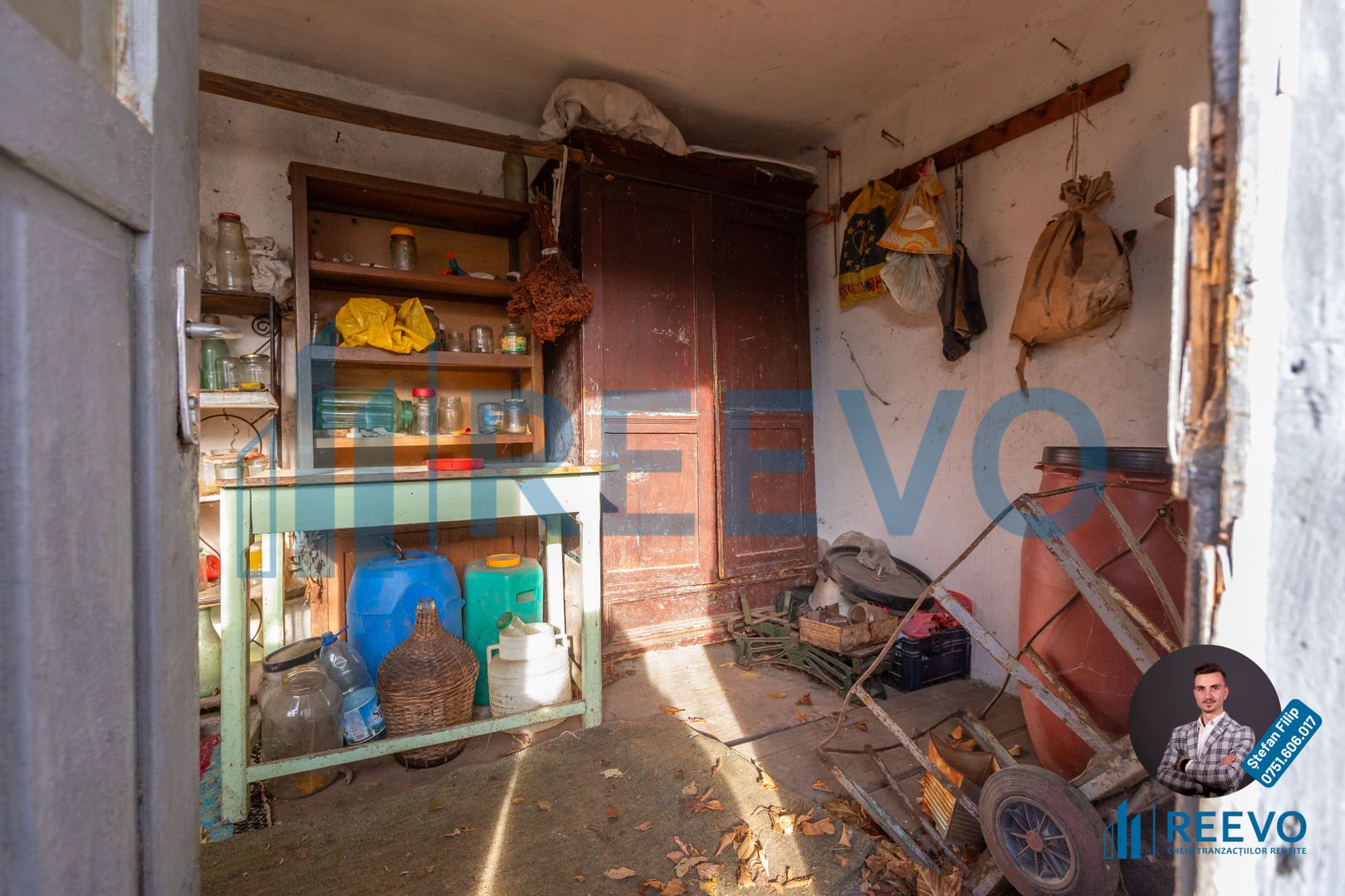 Casă și teren de vânzare, str Bucegi - Poză 17