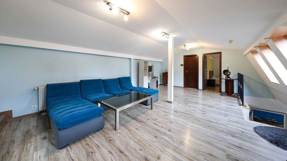 Casă deosebită de vânzare în centrul Brașovului - Poză 33