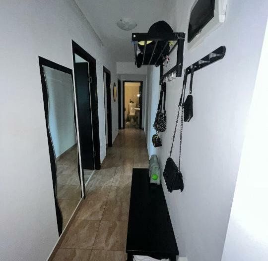 Apartament 2 camere, 49mp, cu balcon şi parcare - Poză 2