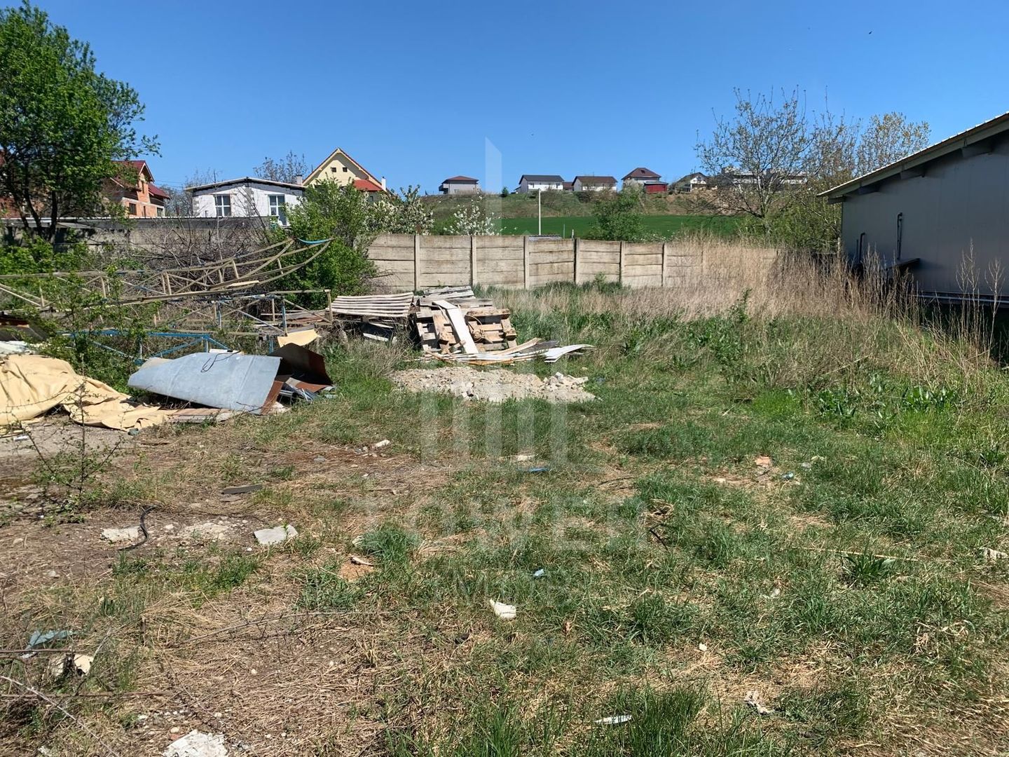 Teren intravilan Șura Mare cu deschidere de 32 ml - Poză 2