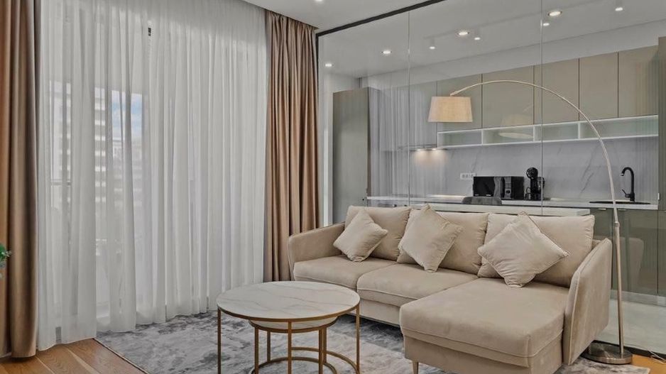 Apartament cu 2 camere decomandat în Aviaţiei/ Prima inchiriere - Poză 2