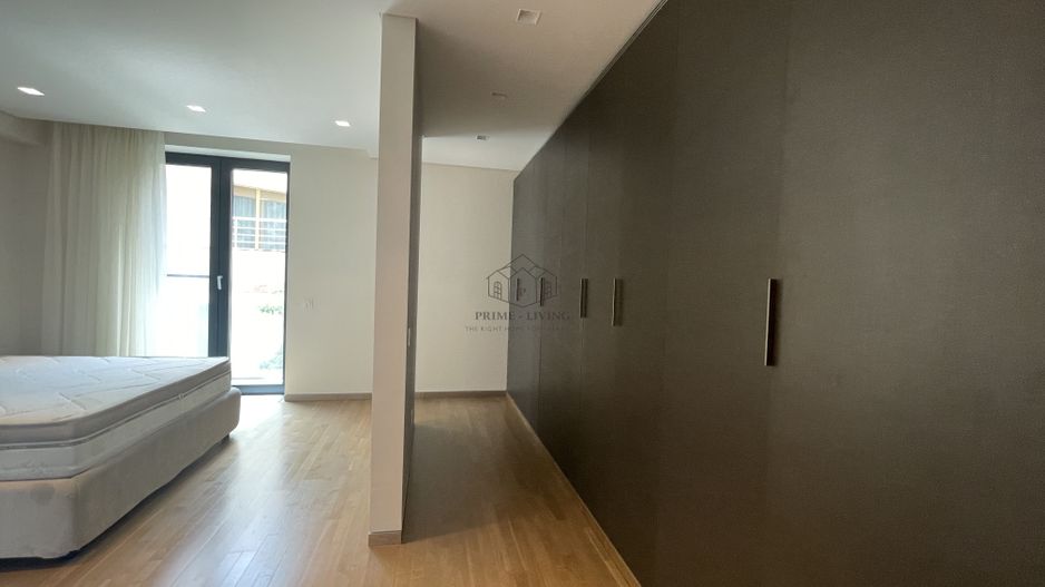 APARTAMENT SPATIOS DE LUX CU 4 DORMITOARE LA INCHIRIERE IN PRIMAVERII - Poză 4