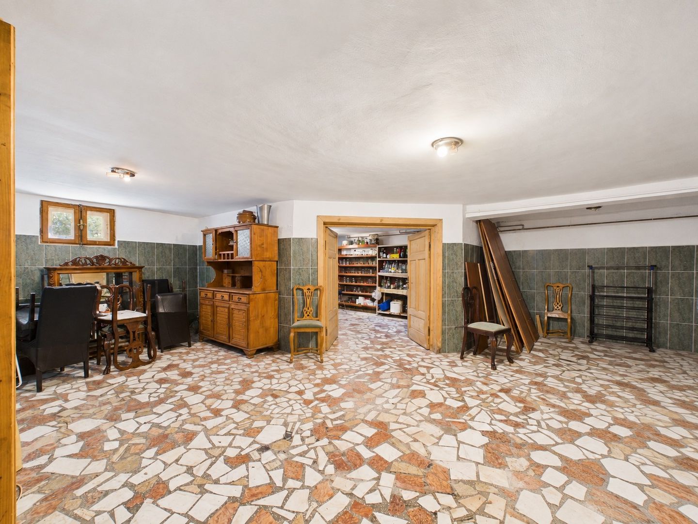 Vilă cu 8 camere de vânzare, piscina, livada, iesire la Balta Pasarea - Poză 29