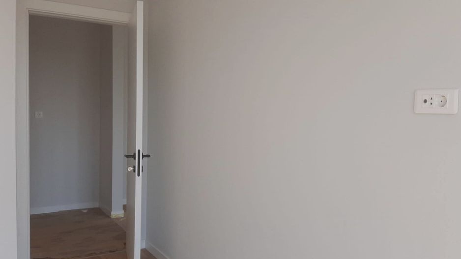 Vanzare Apartament modern cu 2 camere etaj 3 langa Petrom City - Poză 12
