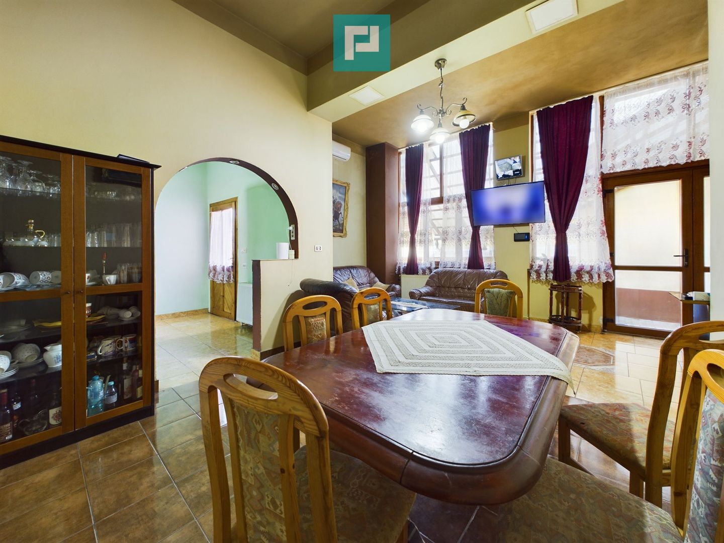 Conac cu poveste, Săvârșin - Poză 24