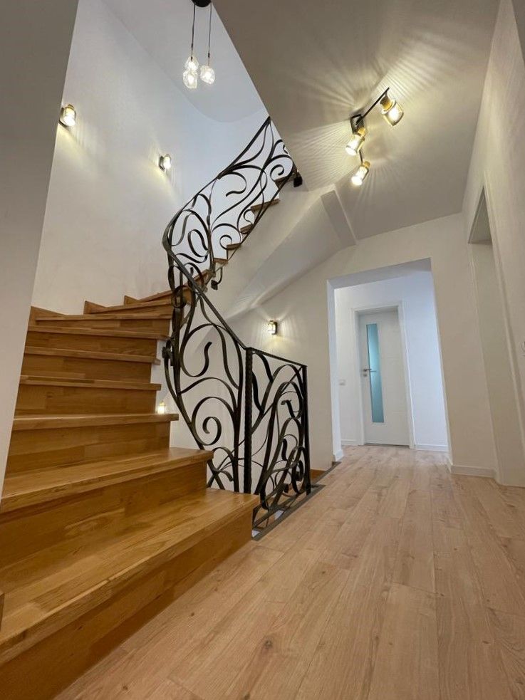 PENTHOUSE | 7 CAMERE | TRIPLEX | PIATA VICTORIEI - Poză 1