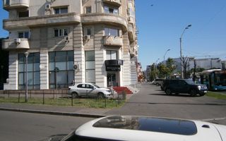 Vânzare spatiu comercial ultracentral-  Piata Unirii (Hiperclini Medlife) - Poză 1