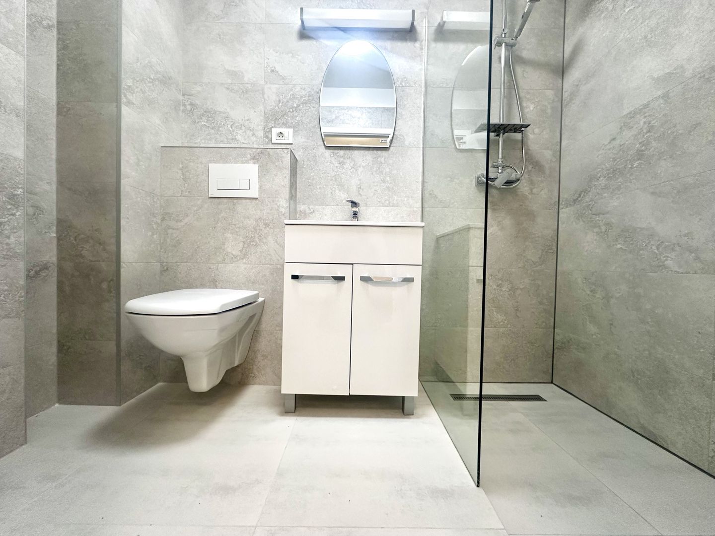 Spațiu de birouri, 50 mp de închiriat în zona Gheorghe Lazar - Poză 15