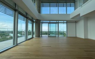 PENTHOUSE SPECTACULOS UpSite || 1.800.00+TVA || boxa si loc de parcare incluse - Poză 5