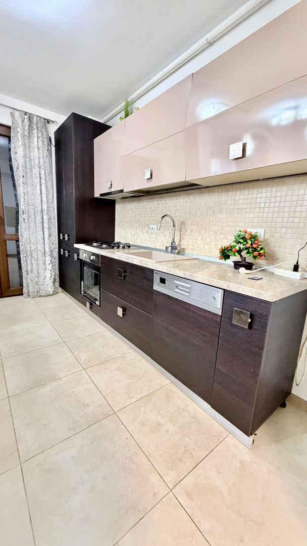Apartament 2 camere Cristalului Loc de parcare Inclus - Poză 4