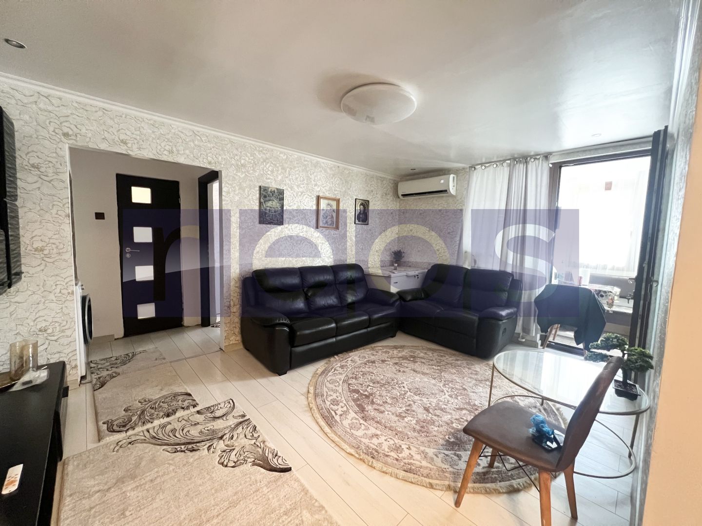 VANZARE 2 CAMERE | RENOVAT | MOBILAT & UTILAT | METROU STEFAN CEL MARE - Poză 1