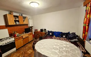 Casa cu doua corpuri, 5 camere, 1580 mp teren, Dealul Furcilor - Poză 19