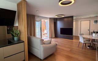 Apartament PREMIUM cu curte, terasă și lift cu acces direct în living - Poză 5