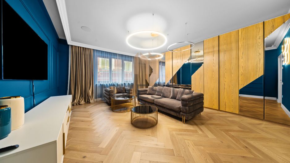 Apartament spectaculos, design premium, gradina proprie 65 mp! Garaj! - Poză 2