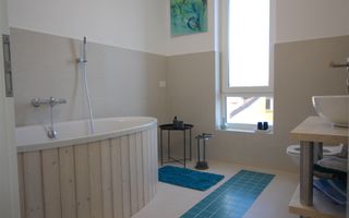 Apartament deosebit cu acces direct din lift - Poză 12