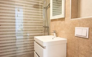 Priveliste Deosebita Blumana - Poză 18