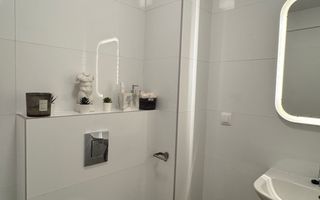 Apartament 2 camere decomandat, bloc 2019, mobilat complet + parcare - Poză 11