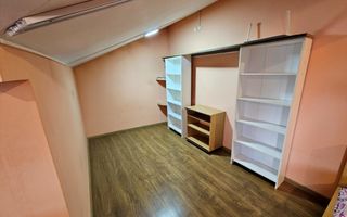 Vilă spațioasă, central, ideală pentru activități comerciale/birouri - Poză 20