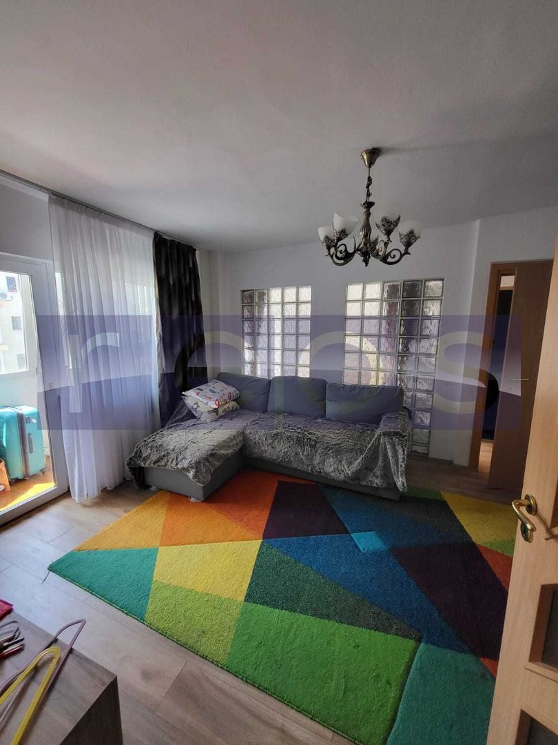 Vanzare apartement 4 camere Mosilor| centrala proprie  | bloc 1981 - Poză 1