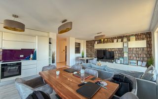 Penthouse 4 camere 120 mp utili + terasa 145 mp! Panorama spre lac! - Poză 1