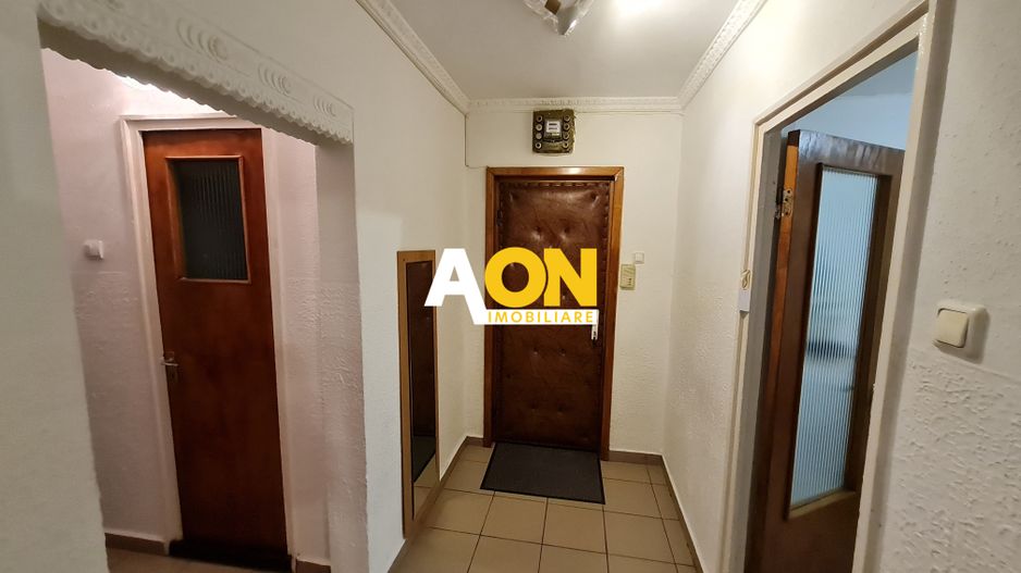 Apartament 3 Camere, decomandat, 2 Bai, 69 mp, Zona Liceului Sportiv - Poză 4