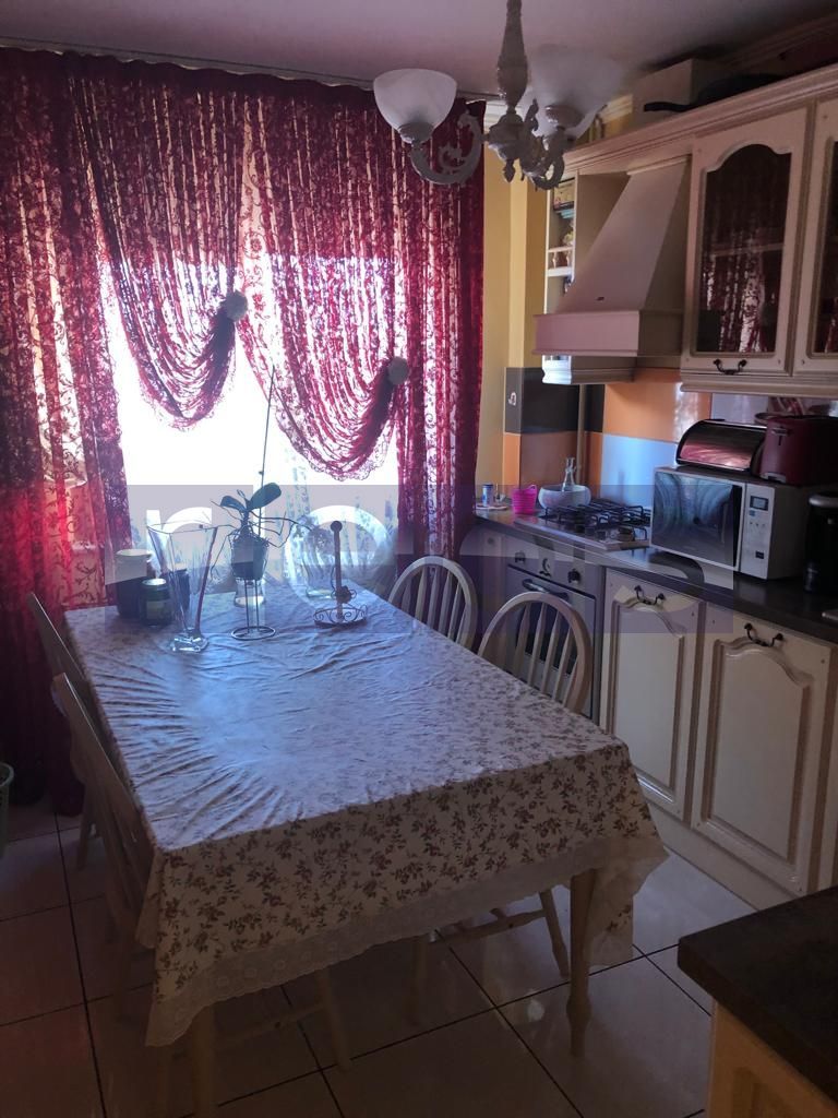 APARTAMENT 4 CAMERE CALEA MOȘILOR - Poză 10