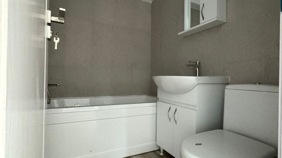 SENZATIONAL! Apartament 4 Camere Decomandate si Terasa  - Berceni - Poză 8