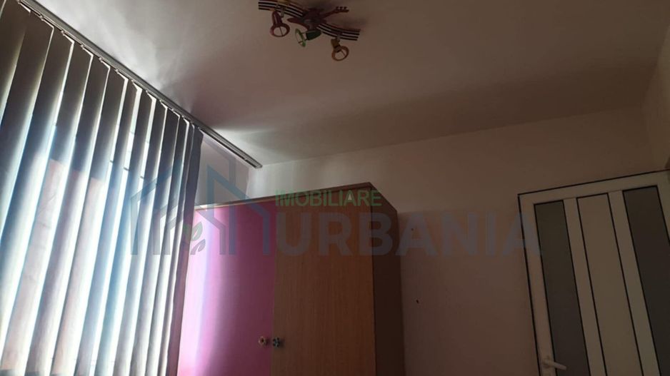 Apartament 2 camere decomandate de închiriat în Podul Roș, lângă Liceul Emil Racoviță - Poză 2