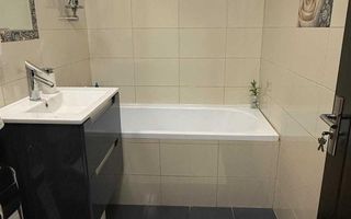 Apartament cu 3 camere in Piata Bucuresti - Poză 4
