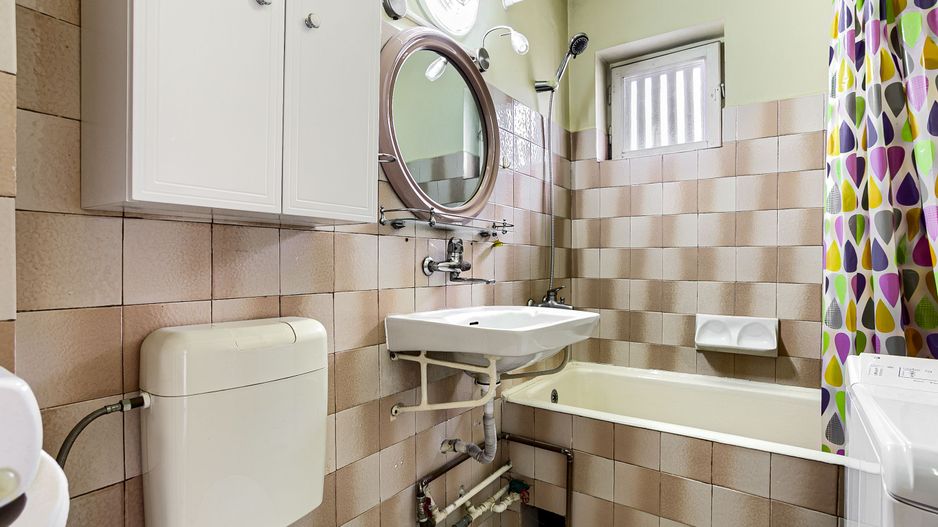 VANDUT! Apartament cu 2 camere etaj 2- Comision 0% - Poză 7