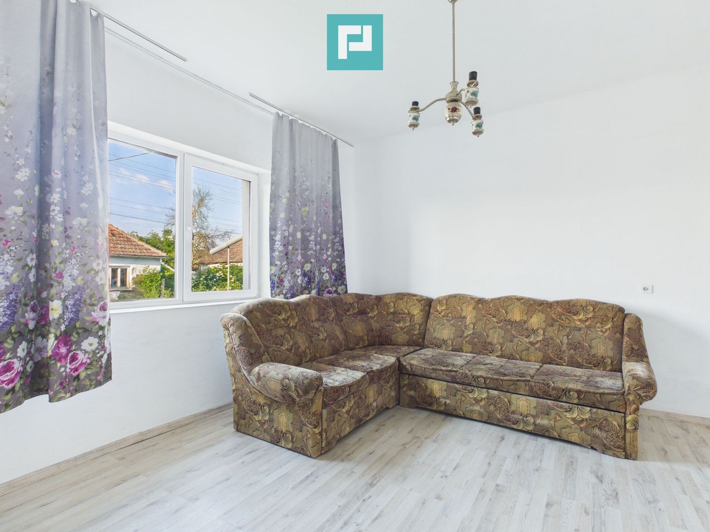 Casă cu 5 camere și teren 957 mp în Olari - Poză 5
