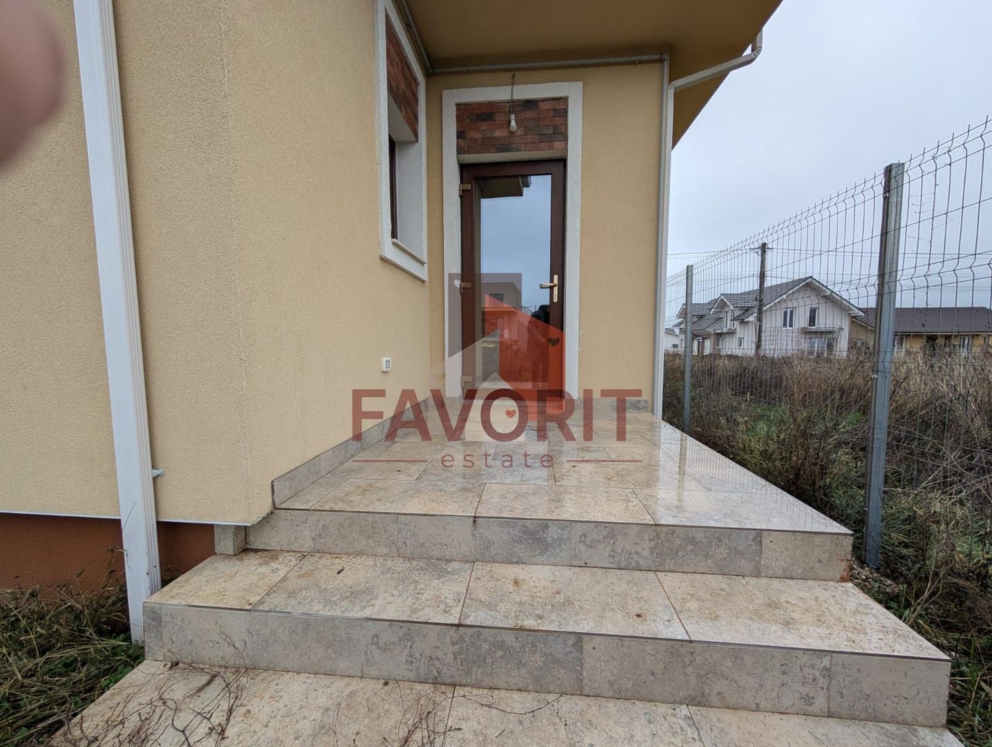 Duplex | Parter | Toate utilitatile | Finisaje premium | Curte generoasa - Poză 12