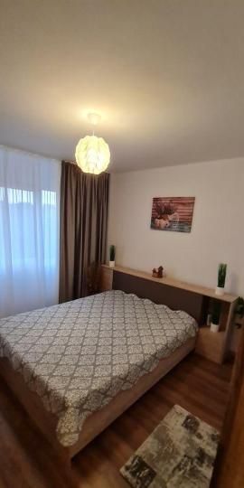 APARTAMENT MODERN & RENOVAT 53MP METROU GORJULUI BLOC 1978 INSTALATII SCHIMBATE - Poză 1