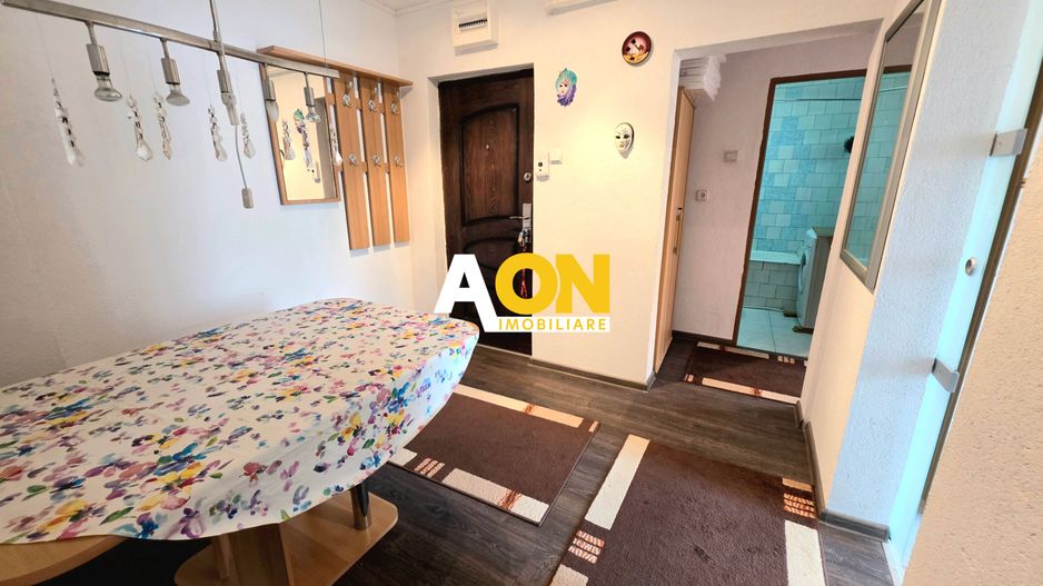 Apartament 2 Camere Decomandat Zona Cetate - Poză 2