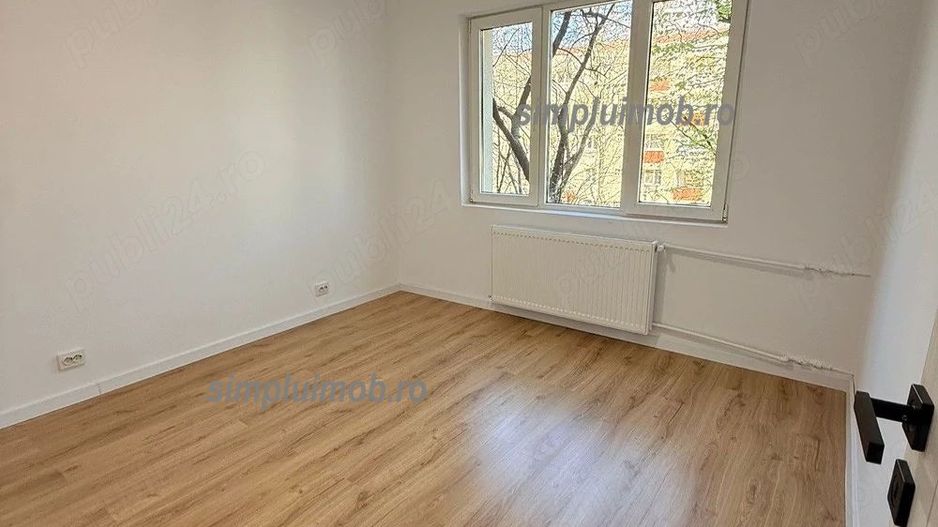 Proaspat renovat decomandat spatios 3 camere Berceni Grand Arena - Poză 3