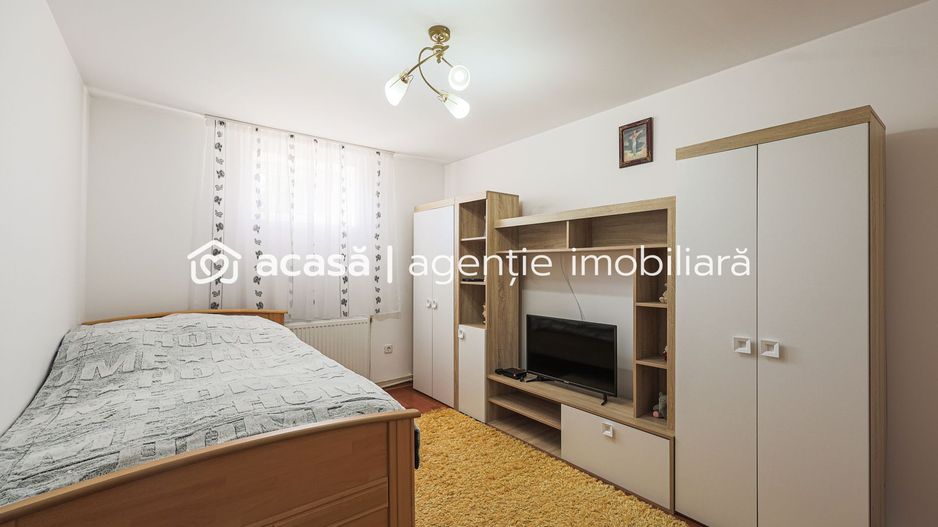 Preț redus! Casă în localitatea Turnu - Poză 2