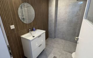 Inchiriez apartament cu o camera - zona Iulius Mall / FSEGA - Poză 3