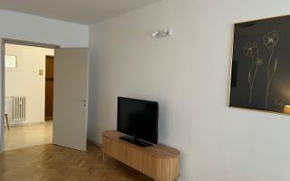 Apartament cochet, trei camere, Vatra Luminoasa - Poză 5