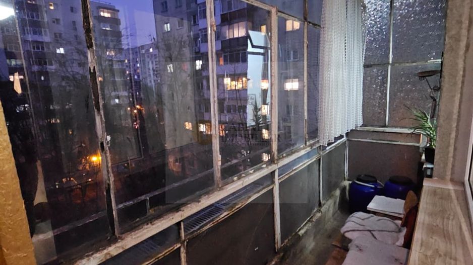 Garsonieră | 1980 | Metrou Păcii - 5 min | Etaj 4/10 - Poză 3