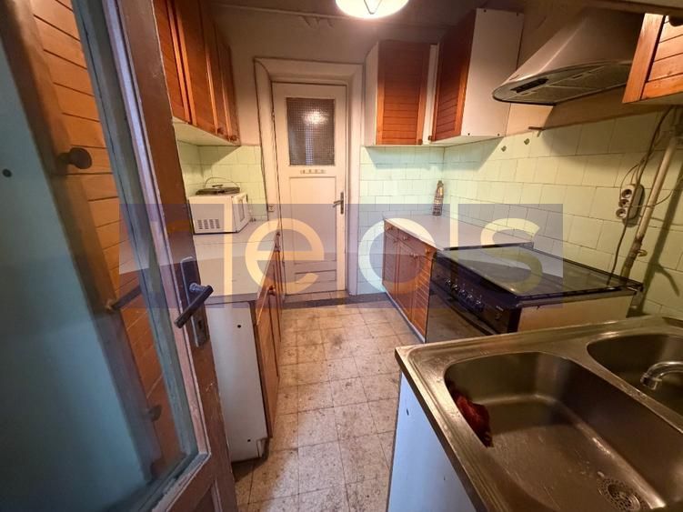 VANZARE 3 CAMERE DECOMANDAT - GARAJ - Poză 7