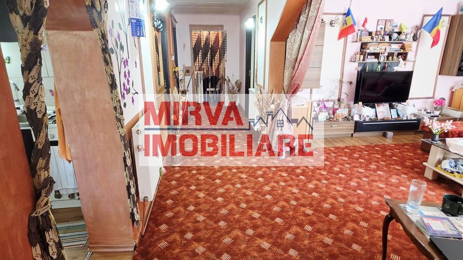 Casă 4 camere, 685 mp teren, renovată 2011 – Mănești, Zalhanaua - Poză 19