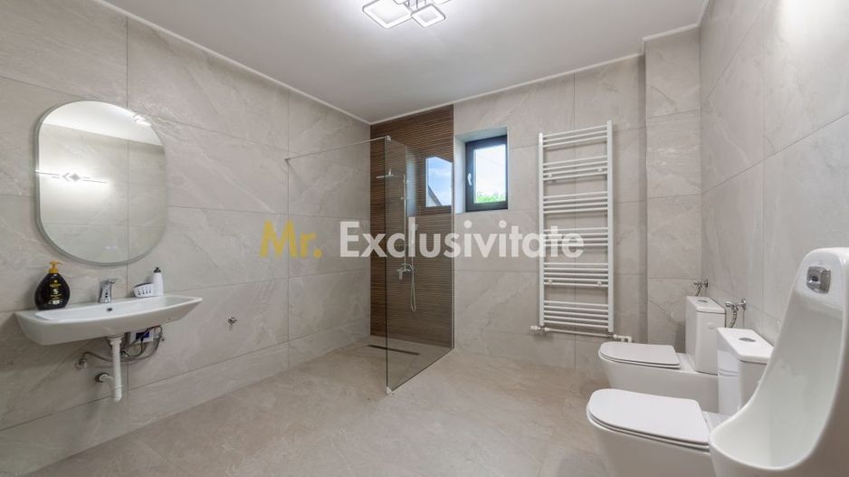 Casă spațioasă cu 8 camere - Pitești - 0% Comision - Poză 13