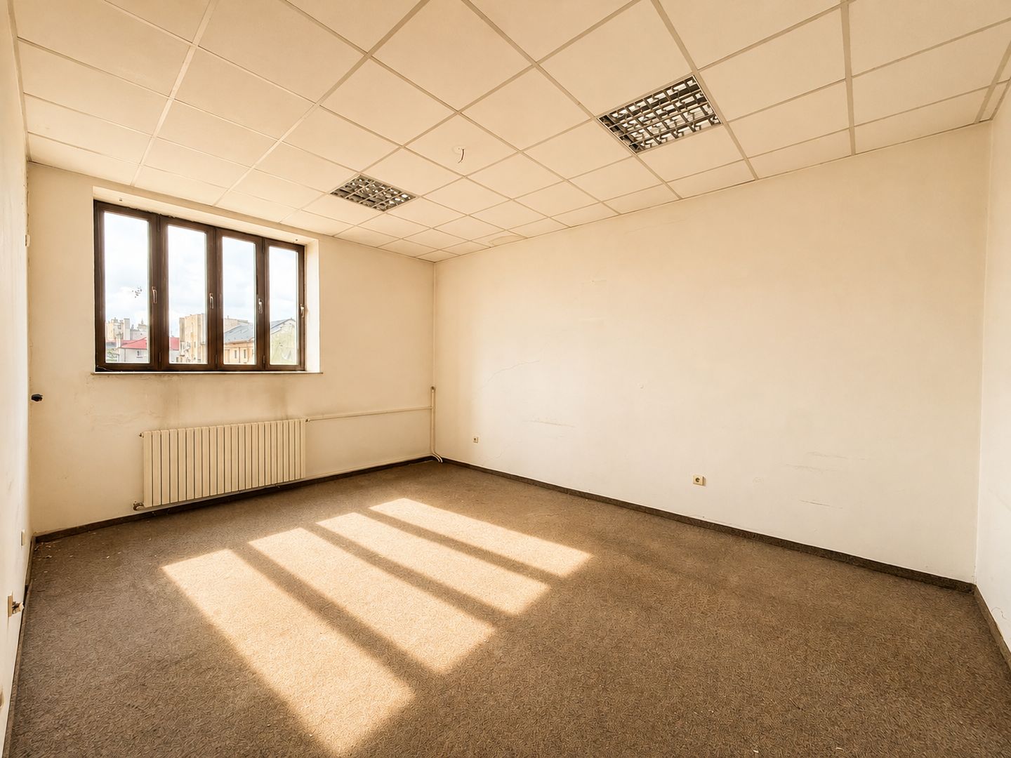 Spațiu de birouri zona centrala - langa primarie - Poză 10