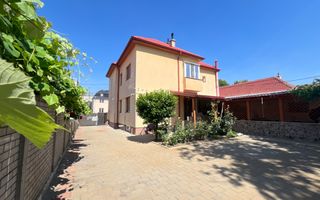 Vilă spațioasă, Dorobantilor–Pretabilă pentru 2 familii,  1570mp teren - Poză 11