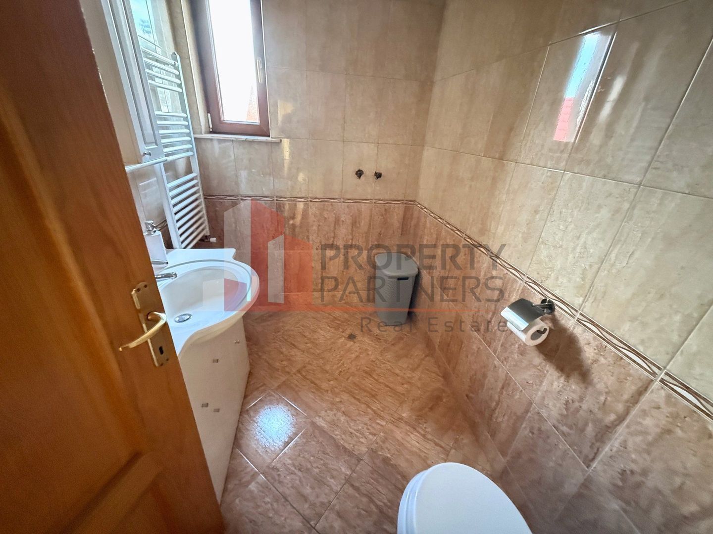 Casă 5 dormitoare + casă de oaspeți, priveliște Piatra Craiului, Sohodol-Bran - Poză 26