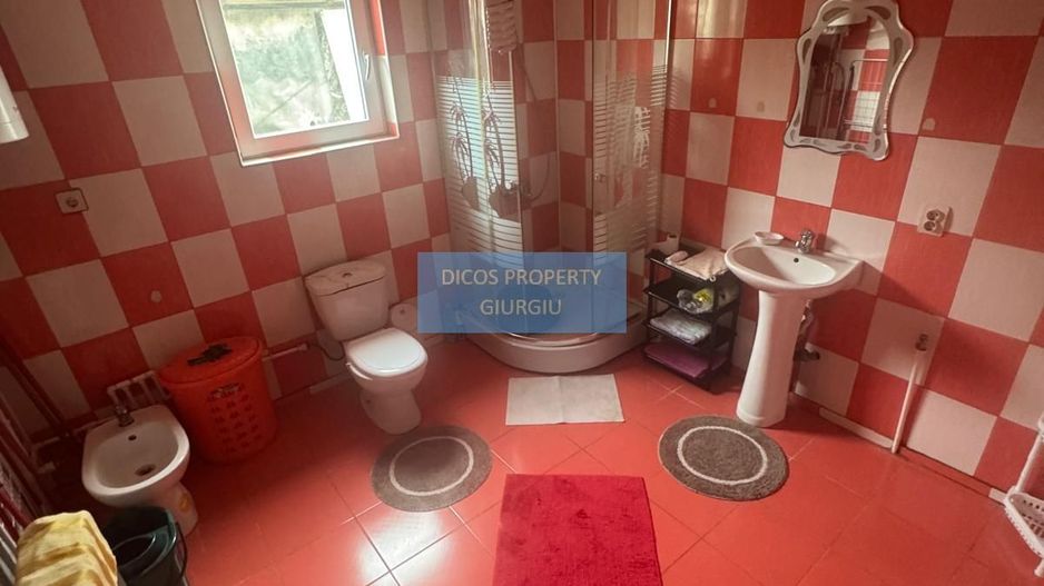 Casă de vânzare – Strada Mugurilor - Poză 9