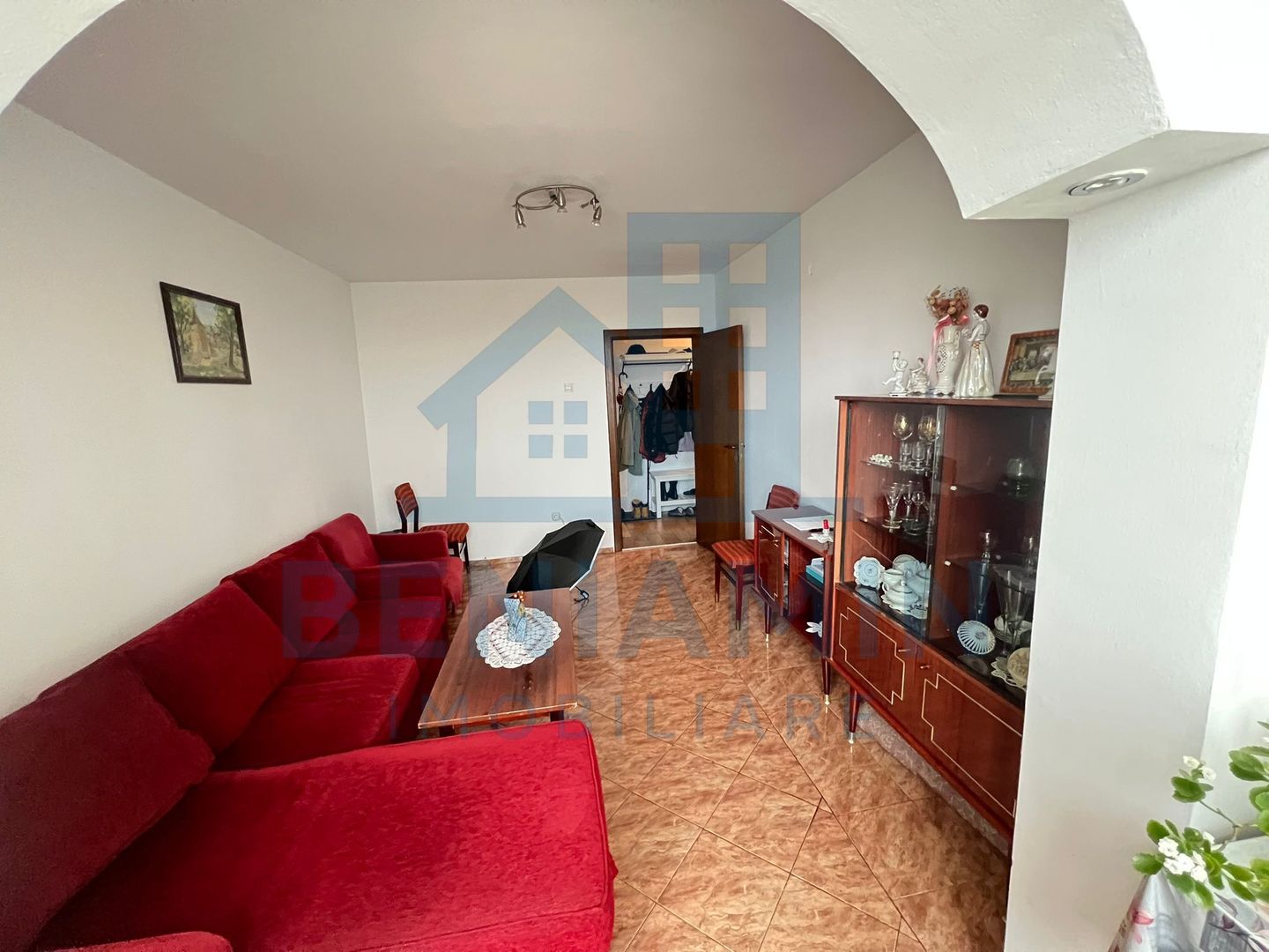 Apartament-3 Camere-Semidecomandat-65mp-Astra-Brasov - Poză 1