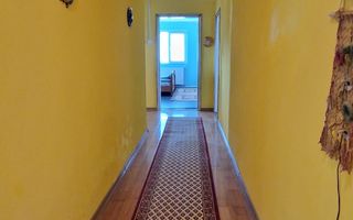 SE VINDE -proprietate cu posibilitati multiple în Fălticeni - Poză 10