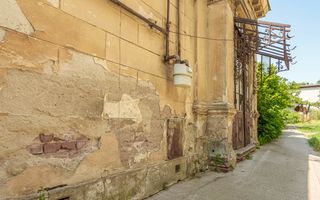 Piata Victoriei Mihalache stradal Corp Casa monument curte comuna - Poză 6