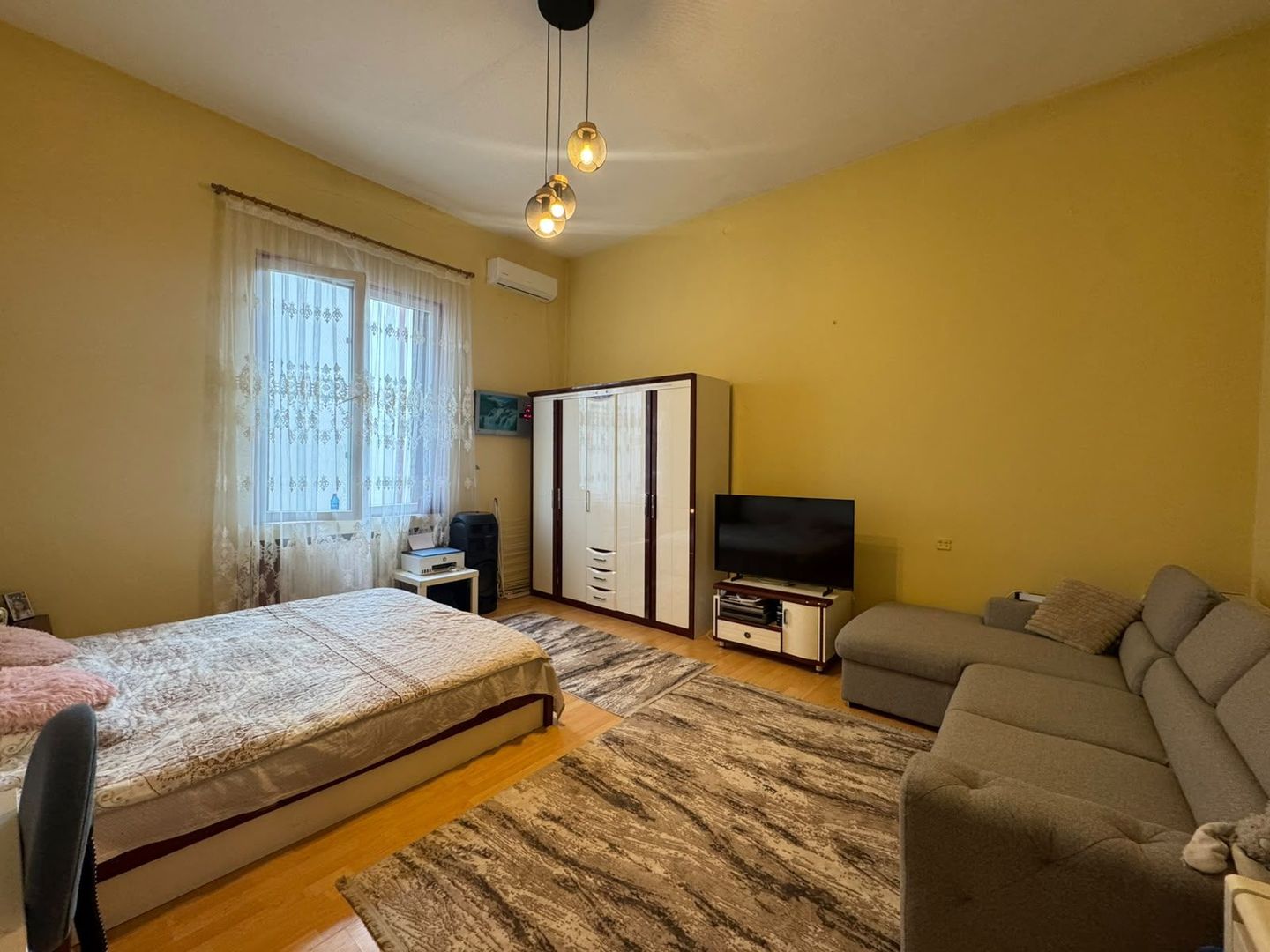 PROPRIETATE INTERBELICA 4 CAMERE+ GARSONIERA + BOXE || PIATA VICTORIEI - Poză 9